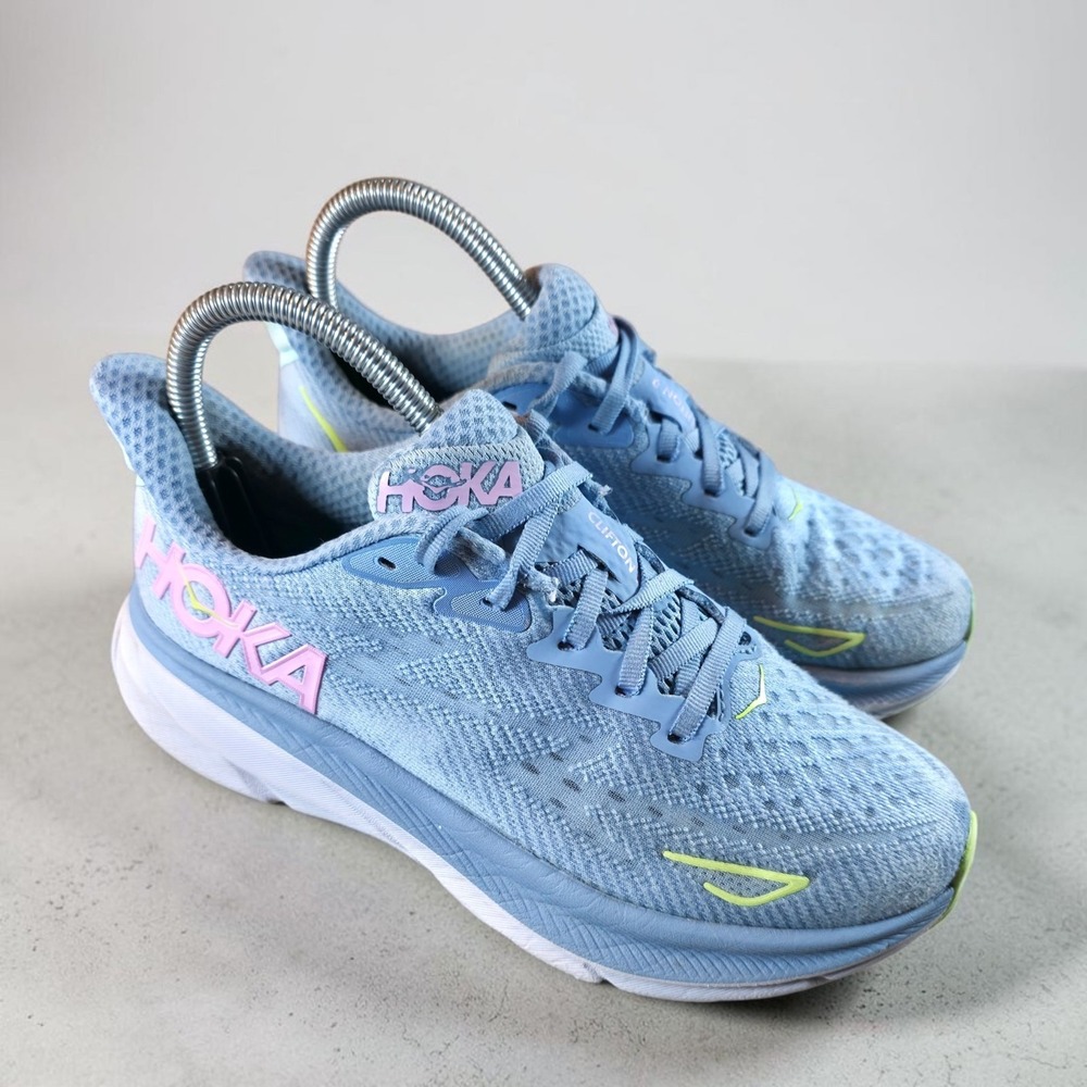 Hoka One One Clifton 9 Womens 6.5 B Blue Pink Athletic Running Shoes Sneakers